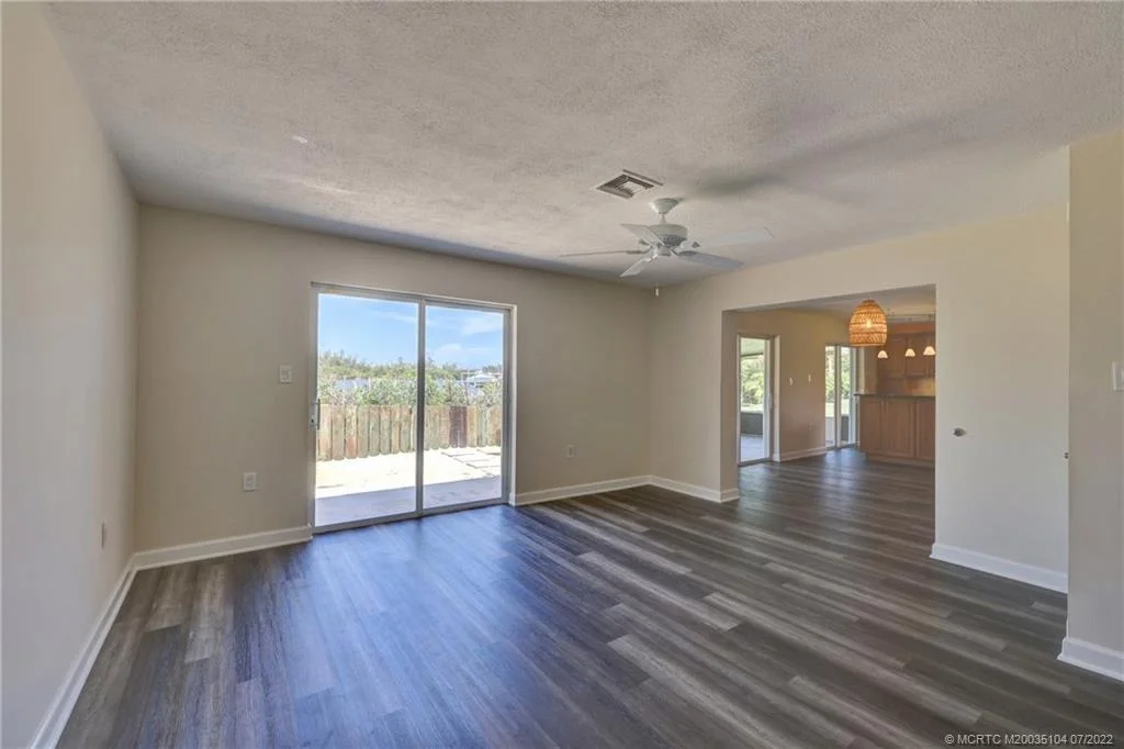 Photo of 4151 SE Peterson Lane