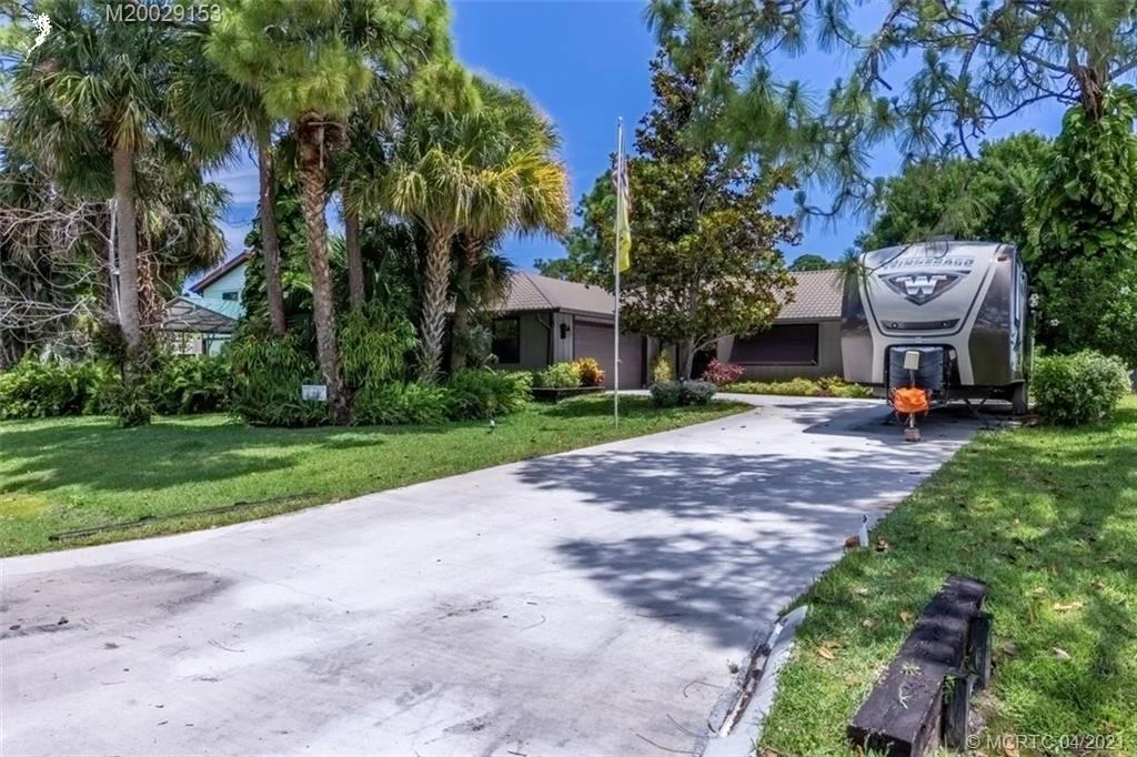 Photo of 5200 Sunset Boulevard