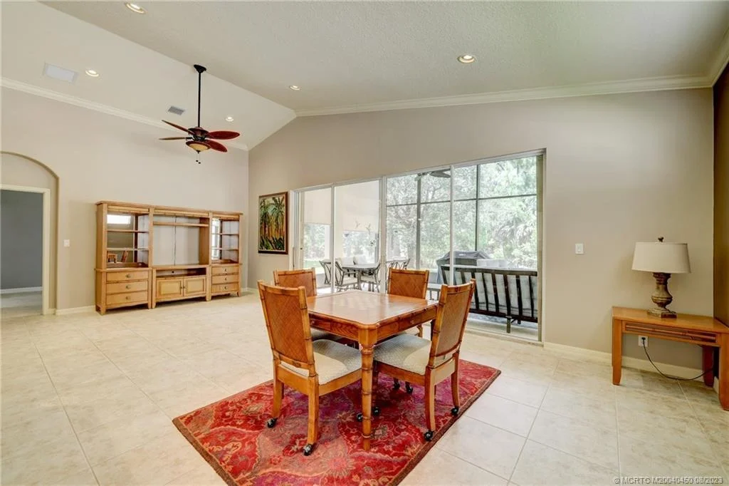 Photo of 6655 SE Twin Oaks Circle