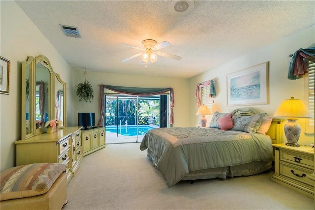 Photo of 2841 SE Fairway W