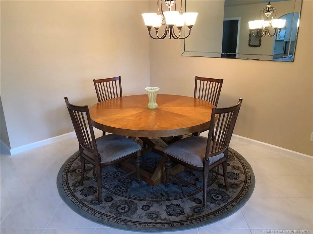 Photo of 7099 SE Twin Oaks Circle