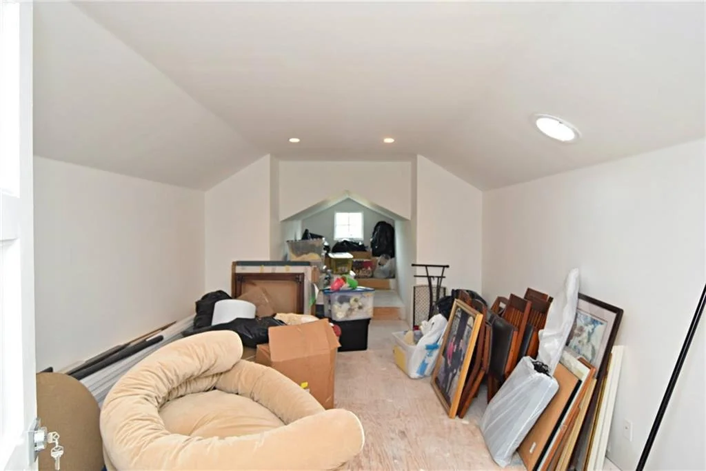 Photo of 2915 SE DUNE Drive