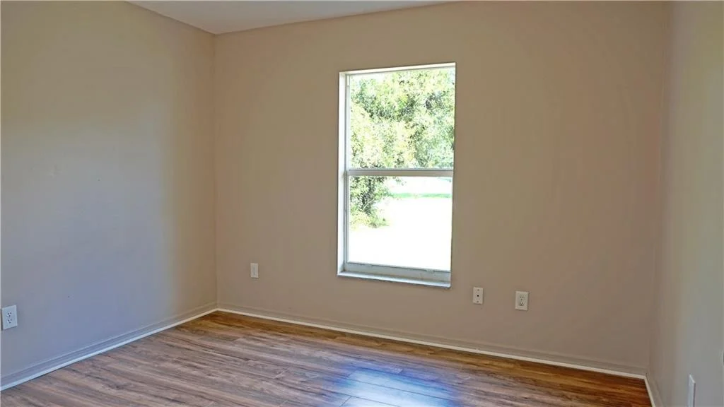 Photo of 3245 NW 34th Avenue