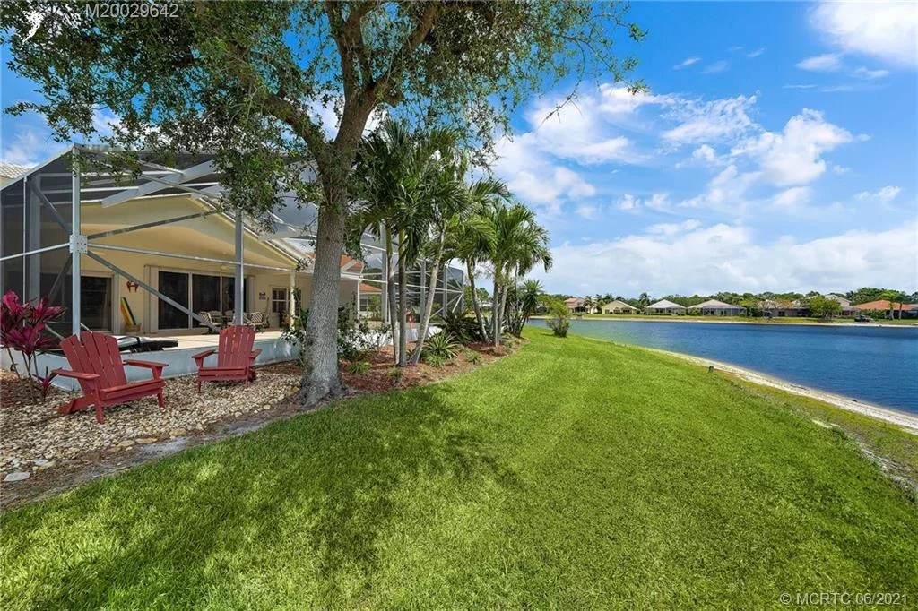 Photo of 4752 SE Mizner Place
