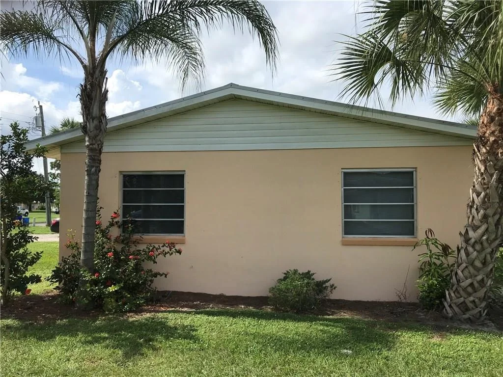 Photo of 1849 NW Pine Tree Way