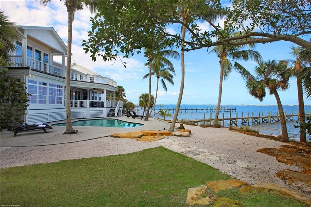 Photo of 8 Palm Court