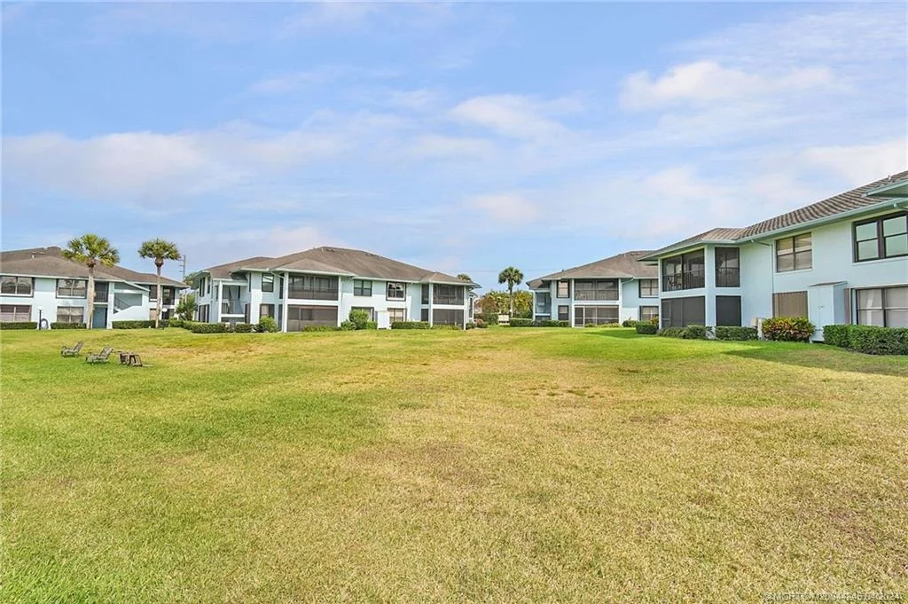 Photo of Unit 508 at 950 S Kanner Highway