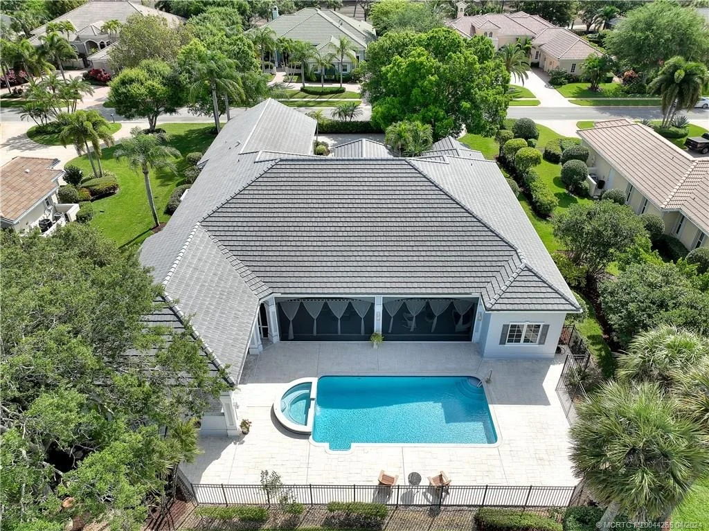 Photo of 4697 SE Waterford Drive