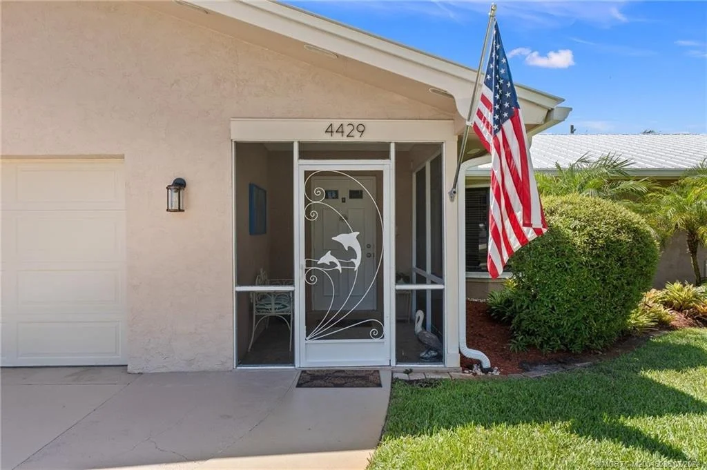 Photo of 4429 SE Bayshore Terrace