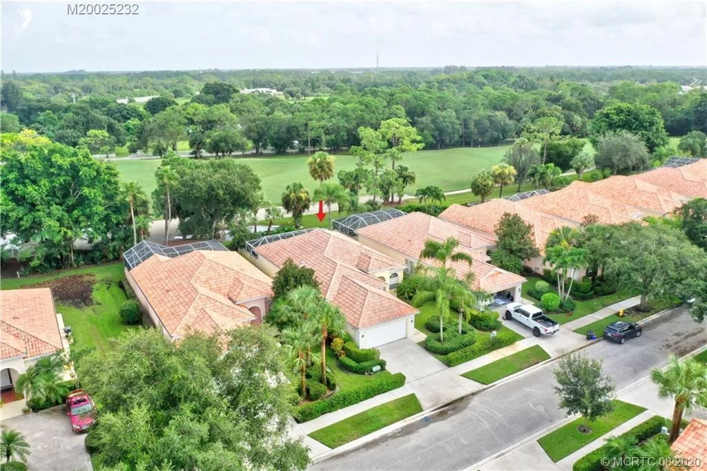 Photo of 1357 SW Eagleglen Place