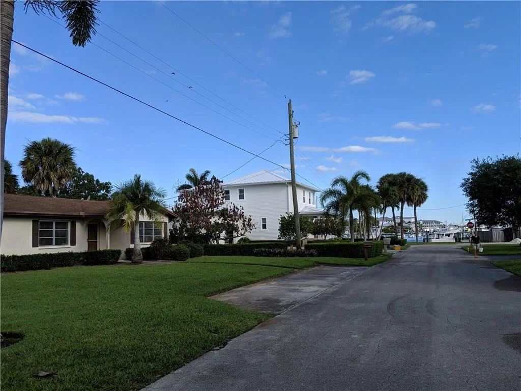 Photo of 4754 SE Bollard Avenue