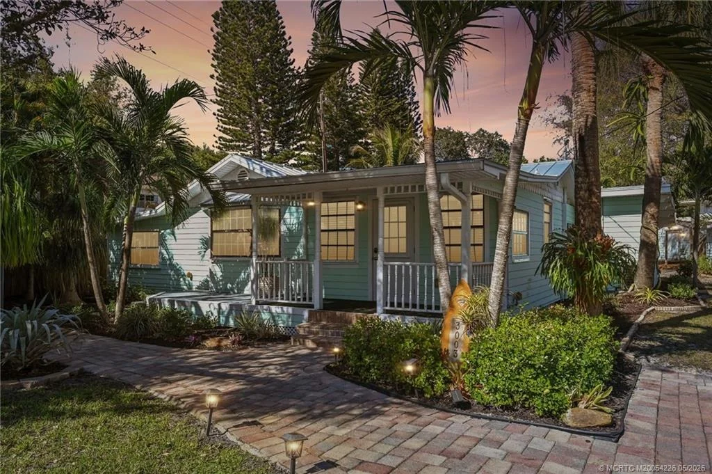 Photo of 3003 SE River Terrace