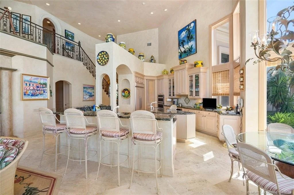 Photo of 7032 SE Harbor Circle