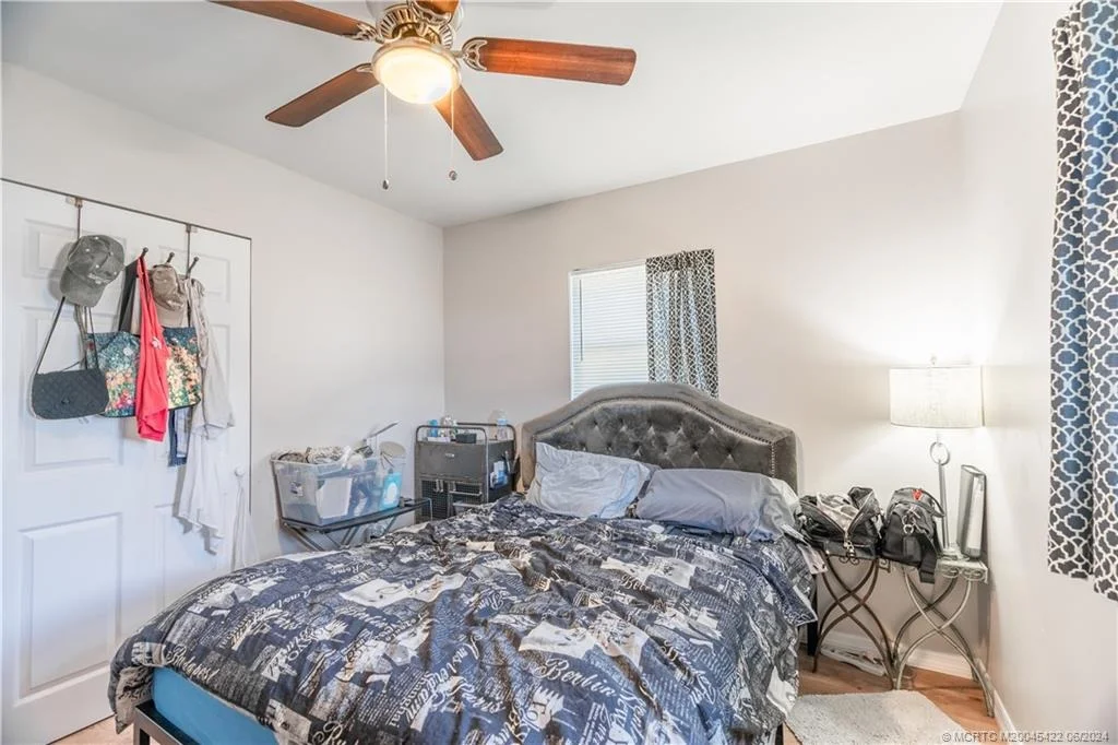 Photo of 1190 NW 15th Street