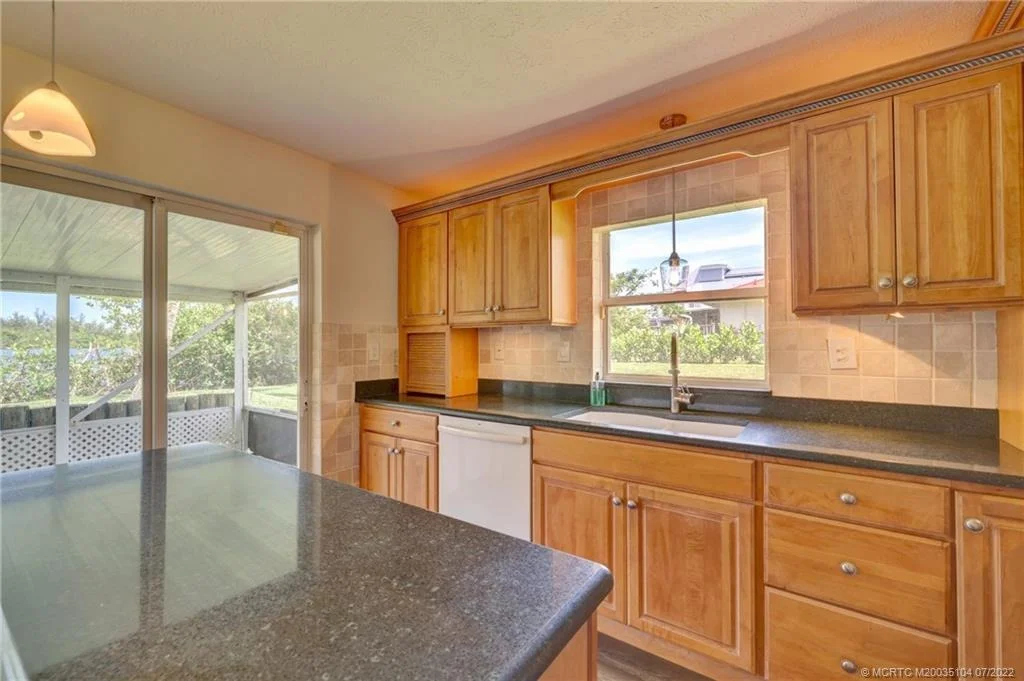Photo of 4151 SE Peterson Lane