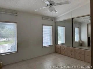Photo of 677 Nettles Boulevard