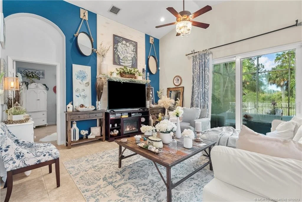 Photo of 6839 SE Twin Oaks Circle