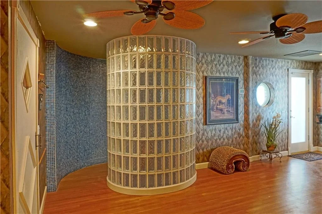 Photo of 49 W High Point Road