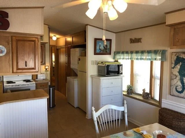Photo of 608 Nettles Boulevard