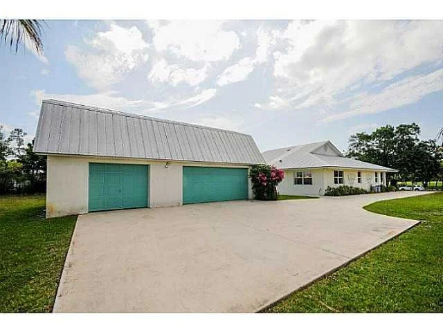Photo of 5121 SE Great Pocket Trail
