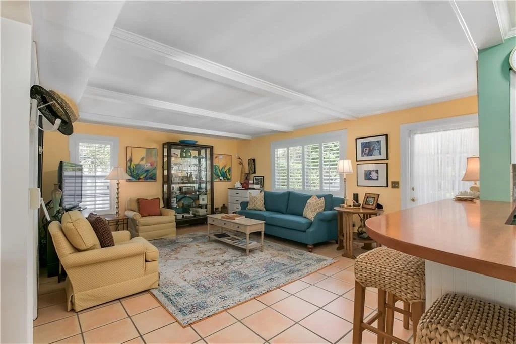 Photo of 1516 SE Lark Boulevard