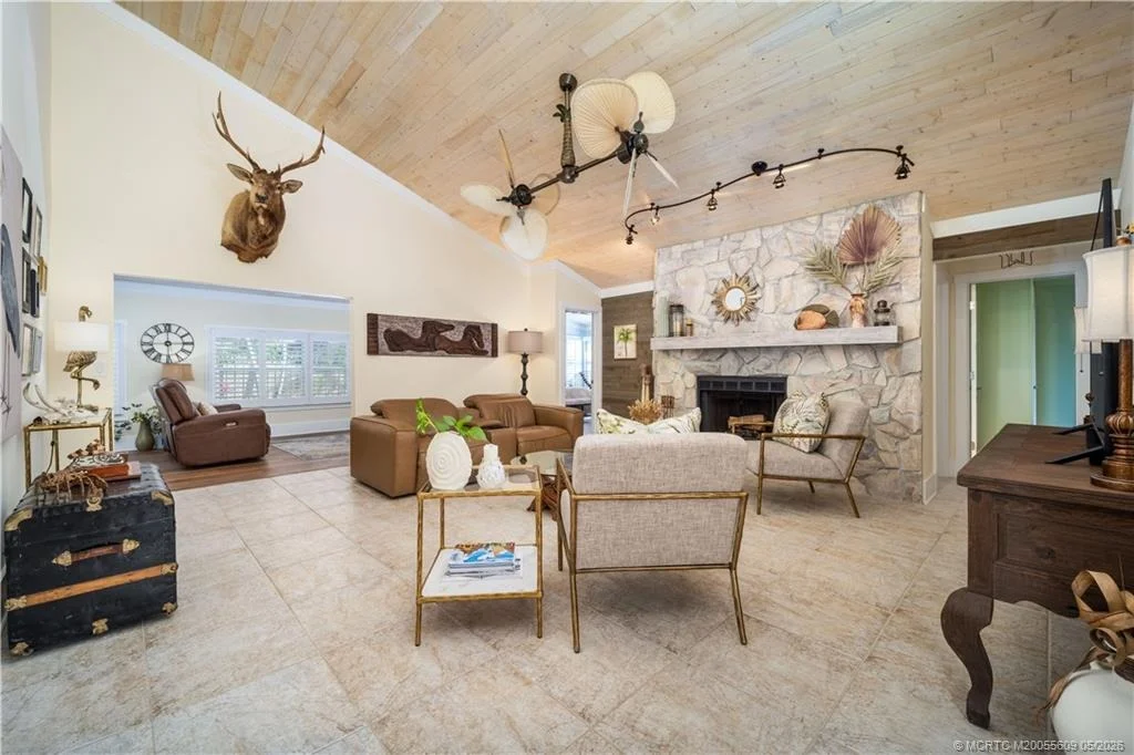Photo of 4942 SE Bayshore Terrace