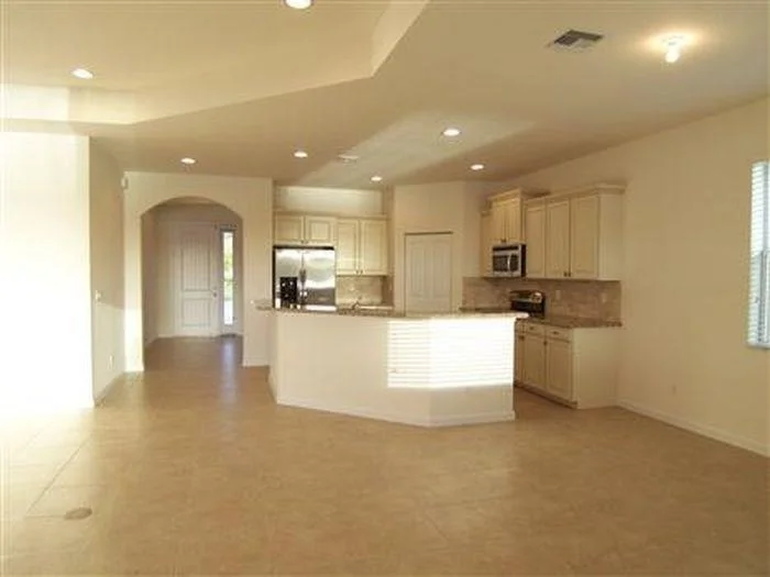 Photo of 4214 Oakbrook Circle NW