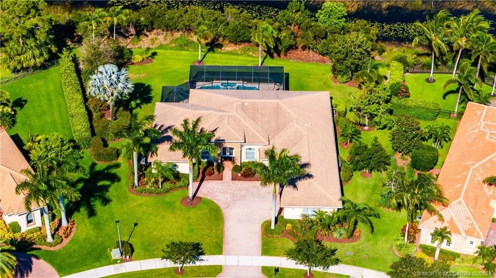 Photo of 747 SE Tres Belle Circle