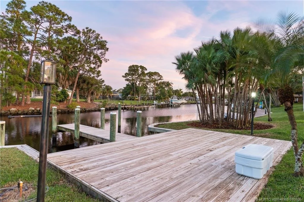 Photo of 1275 NW Pine Lake Drive