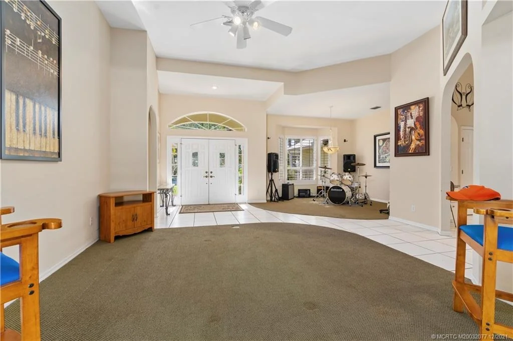 Photo of 515 SE Mill Stream Terrace
