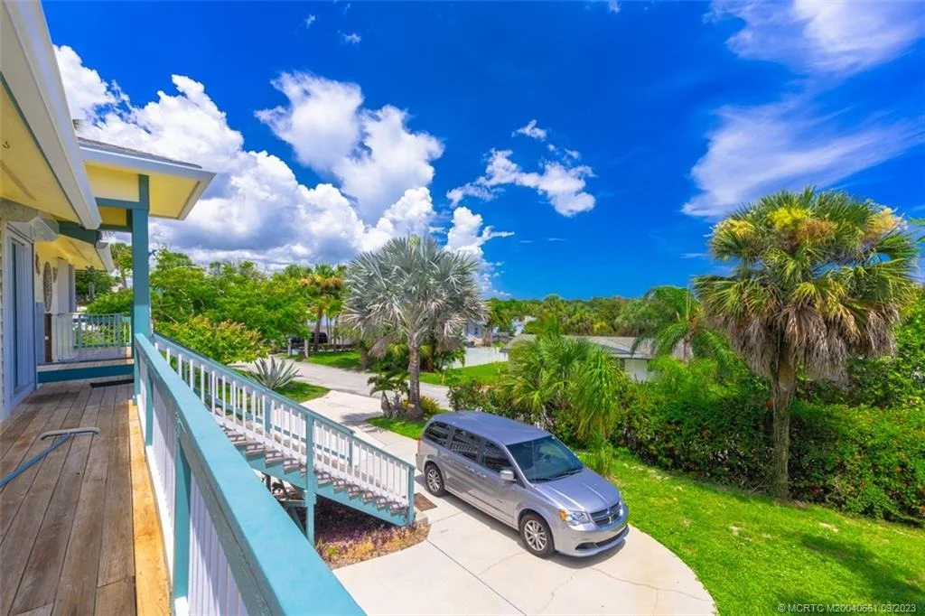 Photo of 1296 NE Oceanview Circle