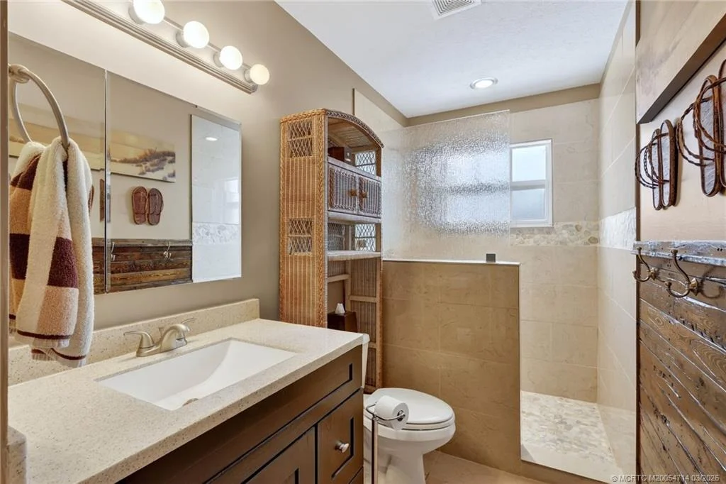 Photo of 6198 SE Black Oak Lane