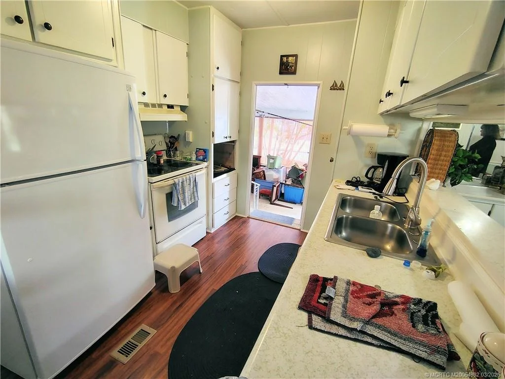 Photo of 2465 SE Penny Lane