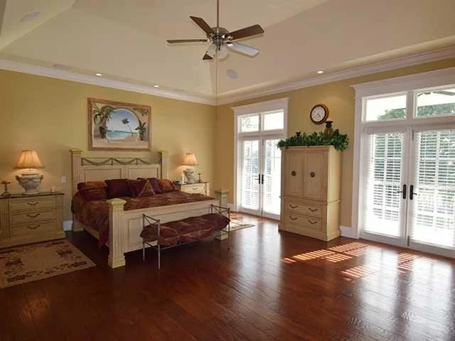 Photo of 2090 NW PINE TREE Way