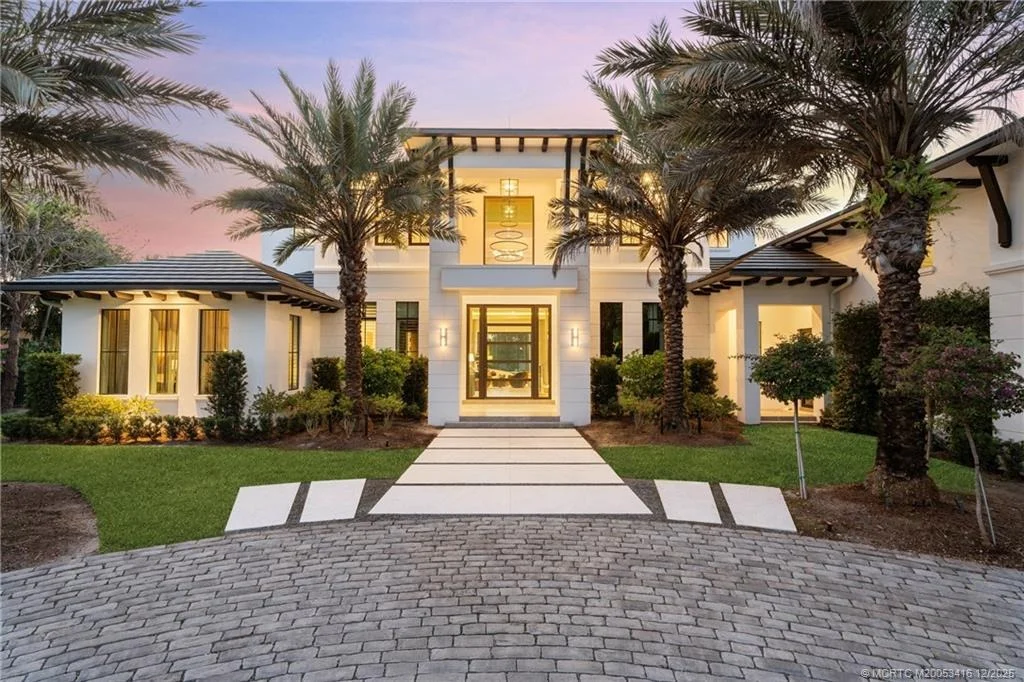 Photo of 210 Bears Club Drive