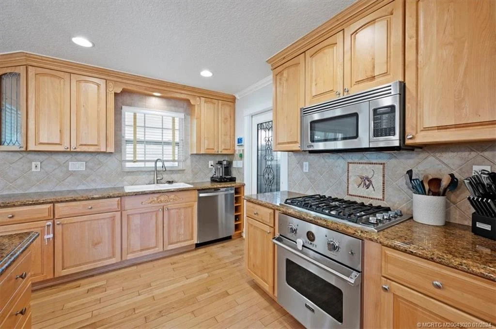 Photo of 1604 Summer Avenue
