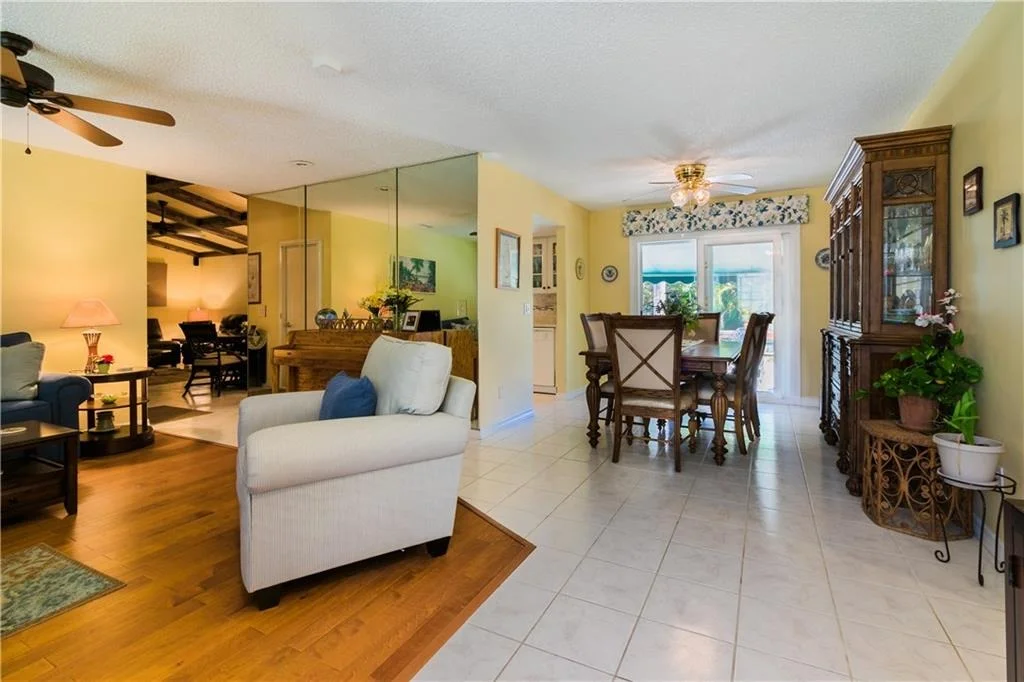 Photo of 704 NW North River Drive