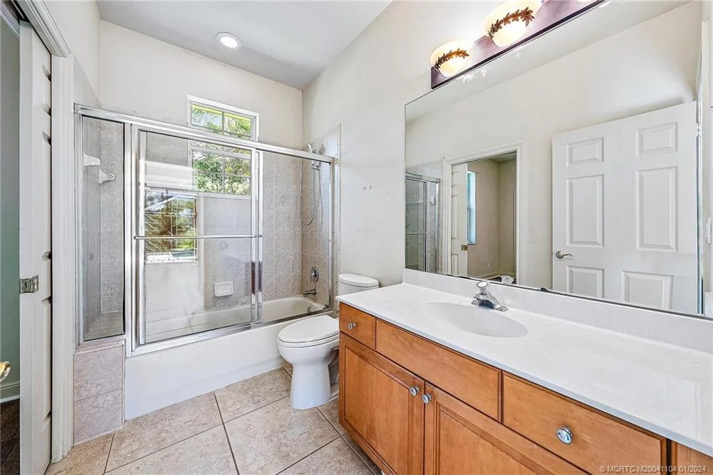 Photo of 105 Henry Sewall Way