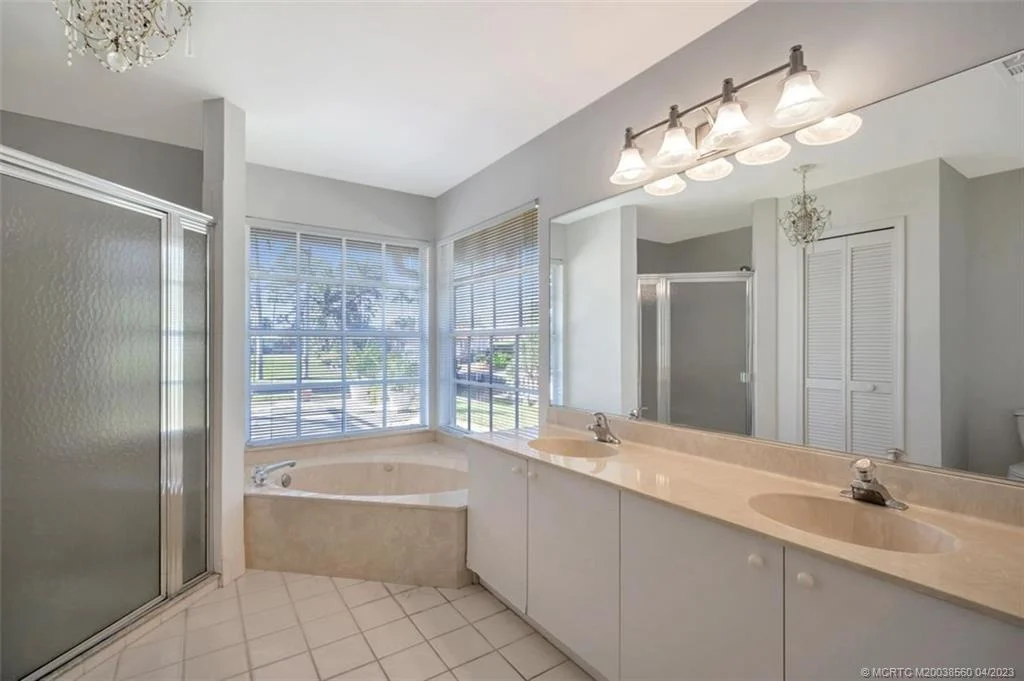 Photo of 1220 SE Ocean Boulevard