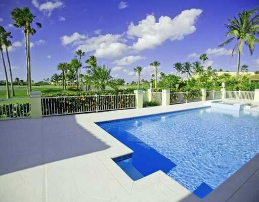Photo of 6461 SE HARBOR Circle