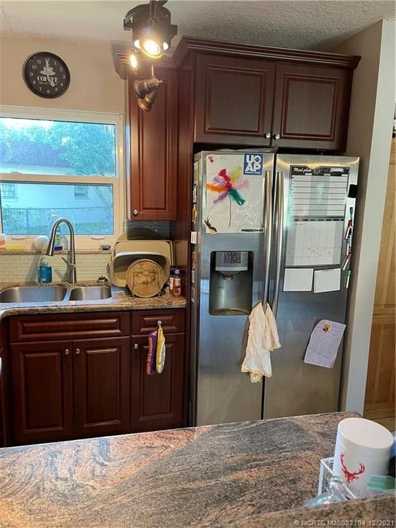 Photo of 820 SE 16th Street