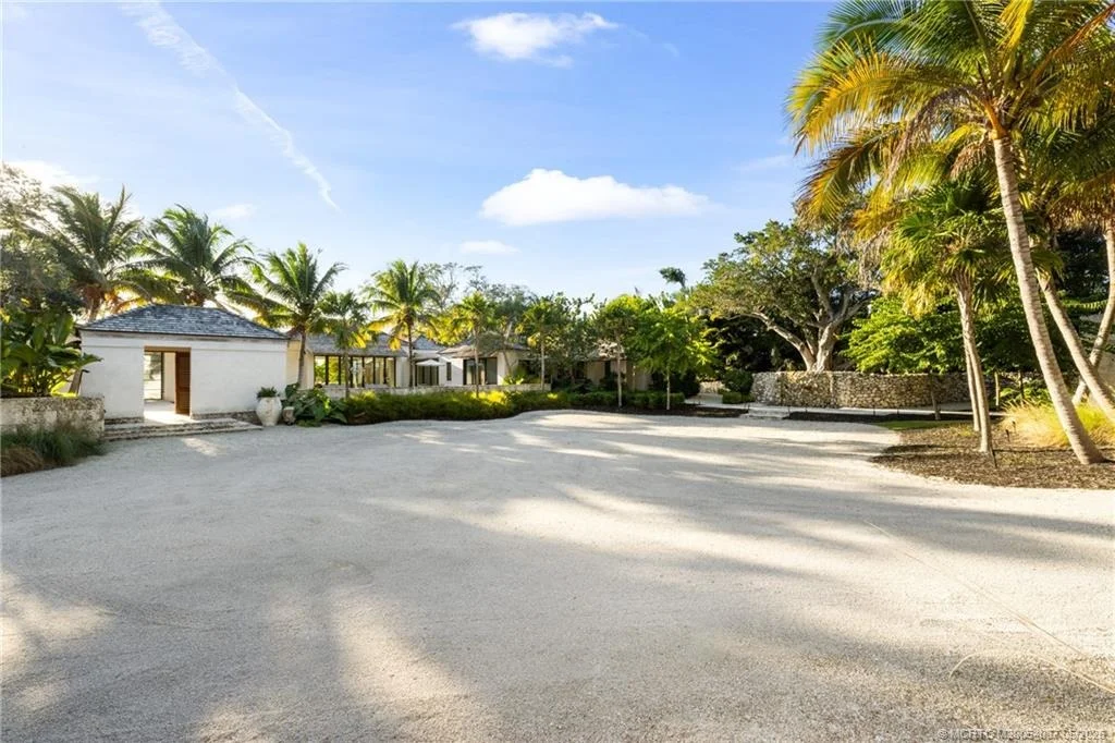 Photo of 109 S River Road