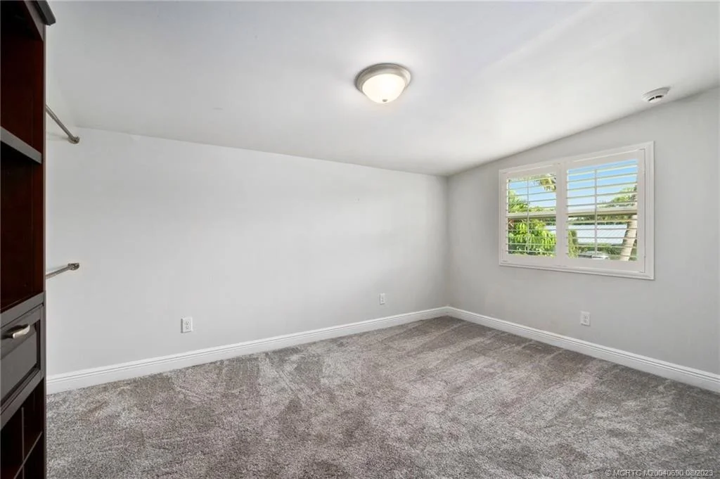 Photo of 240 SE Tressler Drive