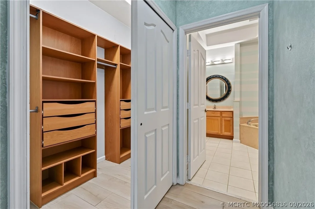 Photo of 480 NW Red Pine Way