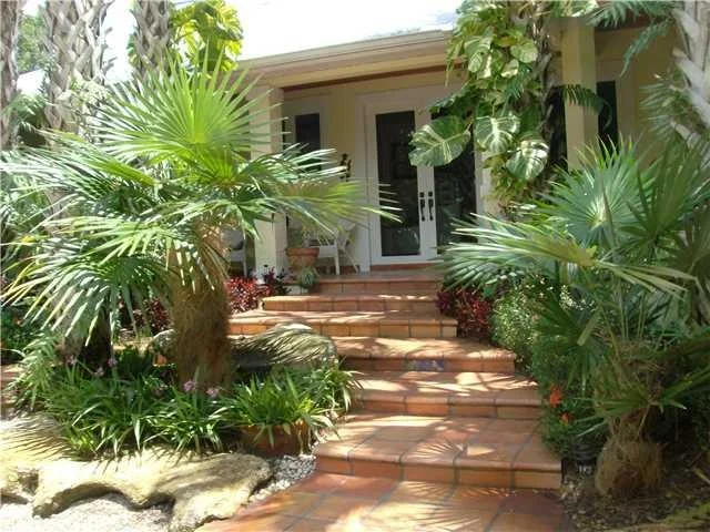 Photo of 2155 SW Locks Road