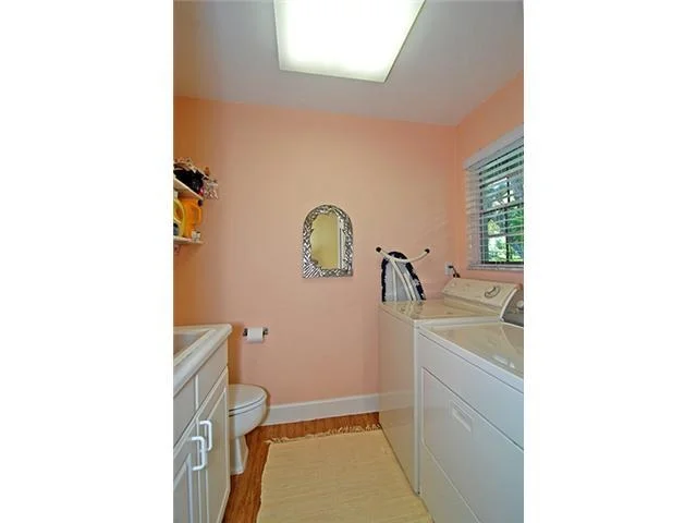 Photo of 6 Delano Lane