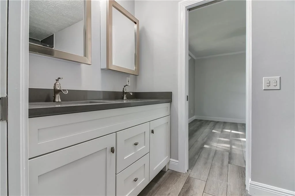 Photo of 6 Copaire Drive