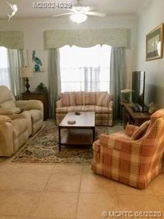 Photo of 254 SE Kitching Circle