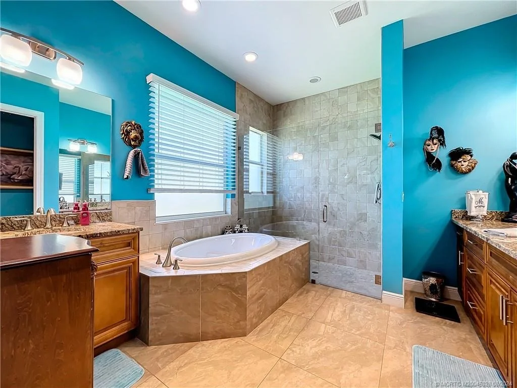 Photo of 4459 SE Bayshore Terrace