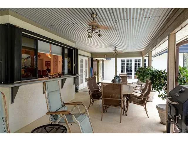 Photo of 4221 SE Rainbows End